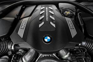 BMW M850i xDrive Gran Coupe 2020 года  (ZA)